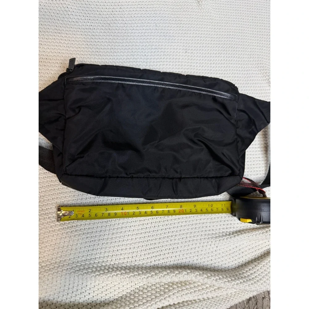 BEIS The Diaper Fanny Pack Black Nylon Crossbody Waist Bag with Wipes Pocket
